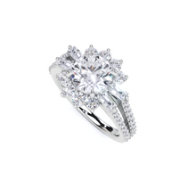 Round Cut Diamond Engagement Ring